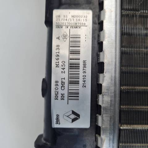 Radiador de esfriamento de motor 214109798R RENAULT
