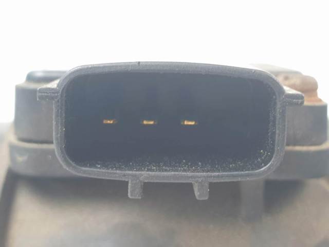 Sensor de fluxo (consumo) de ar, medidor de consumo M.A.F. - (Mass Airflow) 226802J200 NISSAN
