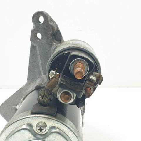 Motor de arranco 233004979R NISSAN