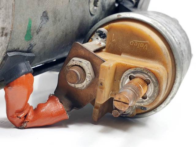 Motor de arranco 23300JG70A NISSAN
