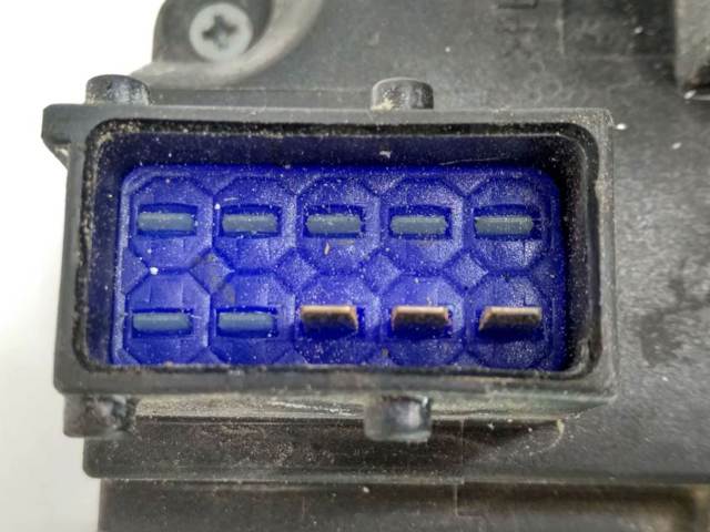 Fecho da porta dianteira direita 24434885 OPEL