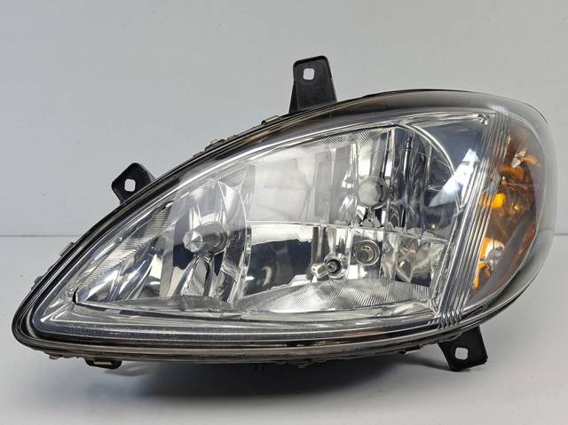 24670300 Mercedes