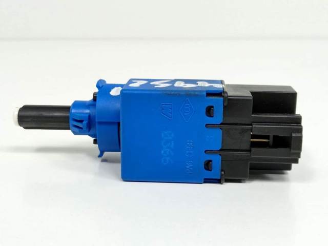 253256730R Renault (RVI)