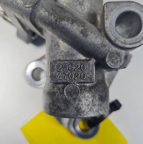 Válvula EGR de recirculação dos gases 2562047020 TOYOTA