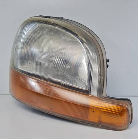 Luz direita 260105328R RENAULT