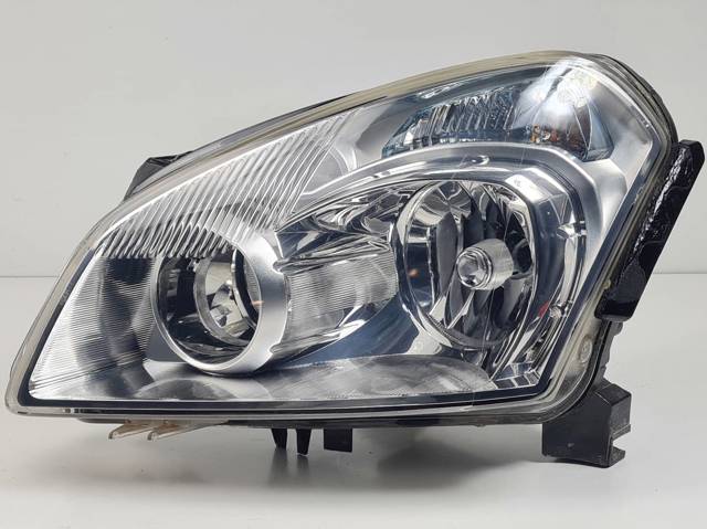 Luz esquerda 26060JD91A NISSAN