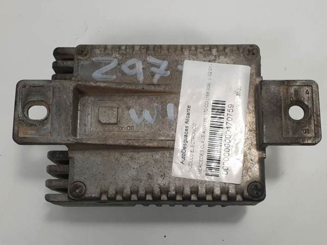Regulador de revoluções de ventilador de esfriamento (unidade de controlo) 275458032 MERCEDES