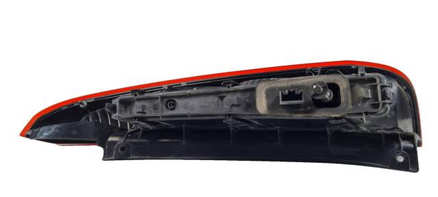 Lanterna traseira esquerda externa 2S6113A603B FORD