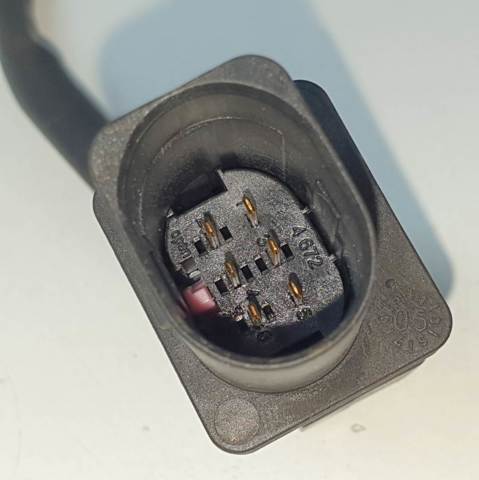 Sonda lambda, sensor direito de oxigênio até o catalisador 30751034 VOLVO