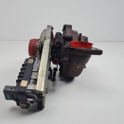 Turbina 30757080 VOLVO