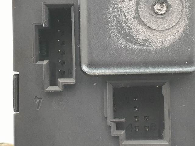 Módulo de conforto da porta traseira 356805 MERCEDES