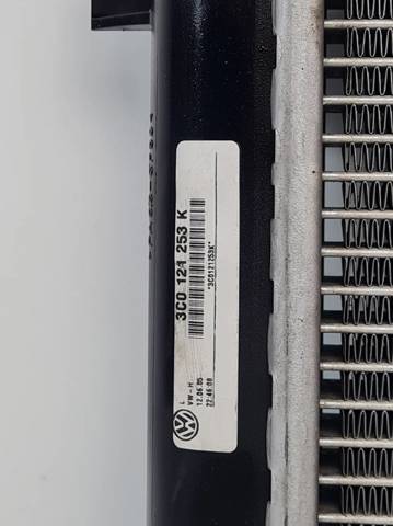 Radiador de esfriamento de motor 3C0121253K VAG