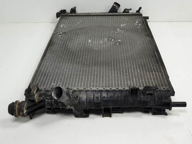 Radiador de esfriamento de motor 3M5H8005TJ VOLVO
