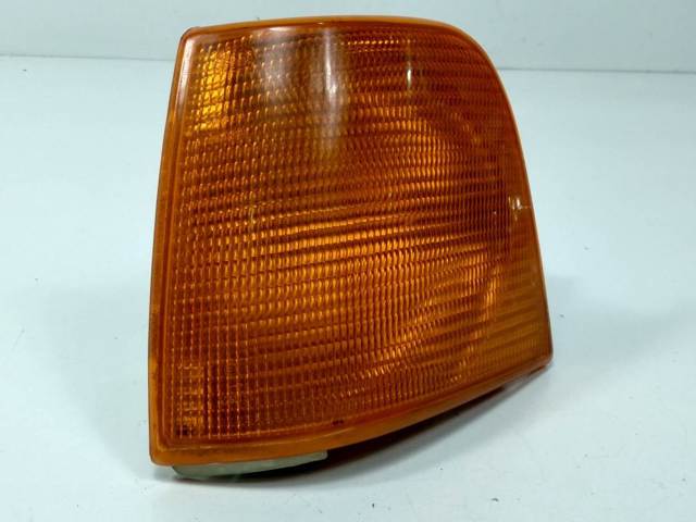 Pisca-pisca esquerdo 443953049 VAG