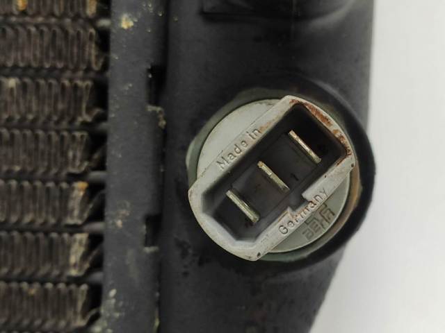Radiador de esfriamento de motor 447121251G VAG