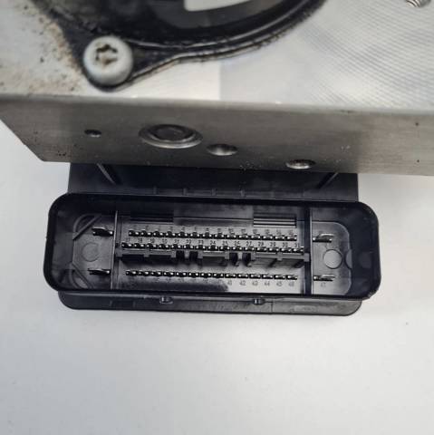 Unidade hidráulico de controlo ABS para Nissan Murano Z50