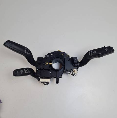 4G8953502AA VAG