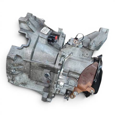 4M5R7002NE Ford