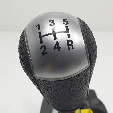 4M5R7C453 Ford