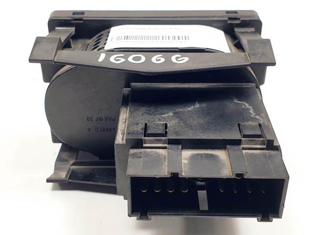 Comutador das luzes no "painel de instrumentos" 4M5T13A024LA FORD