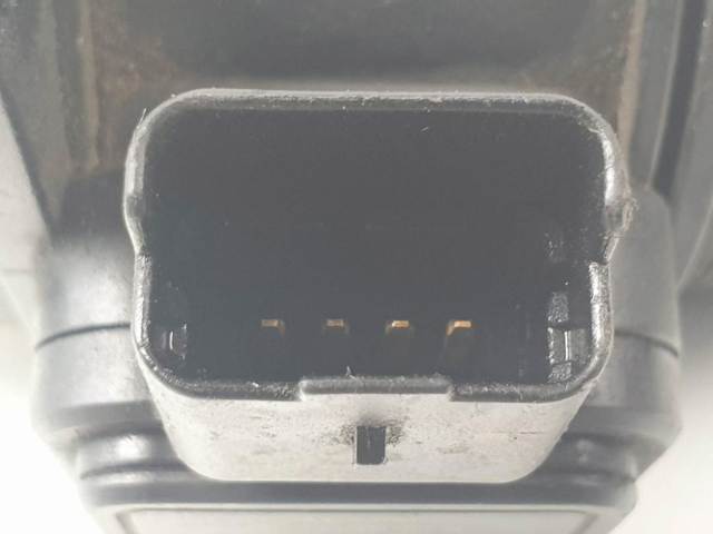 4R8Q12B579AC Jaguar