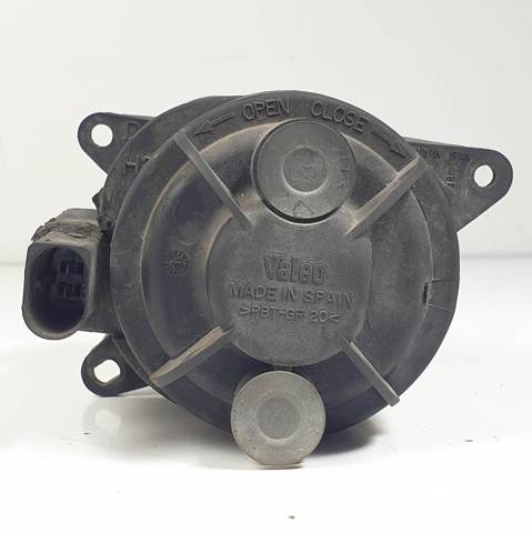 Luzes de nevoeiro direitas 4Z7941700 VAG