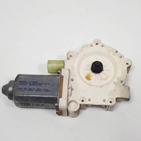 Mecanismo de acionamento de vidro da porta dianteira direita 51338159832 BMW
