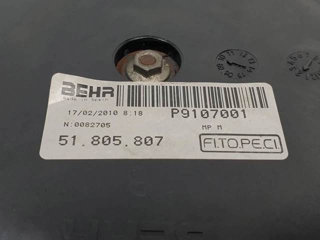 Difusor do radiador de esfriamento, montado com motor e roda de aletas 51780703 PEUGEOT