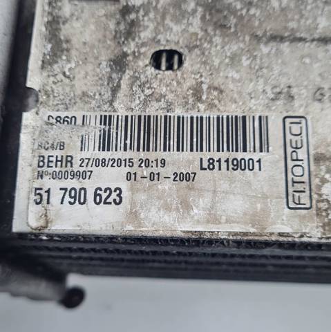 Radiador de intercooler 51790623 PEUGEOT