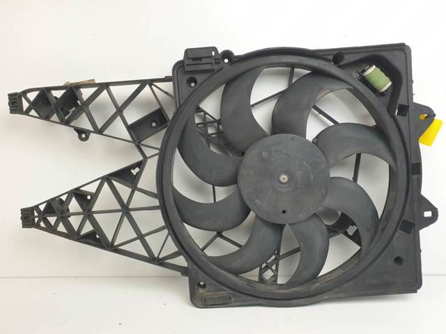 Difusor do radiador de esfriamento, montado com motor e roda de aletas 518207180 FIAT