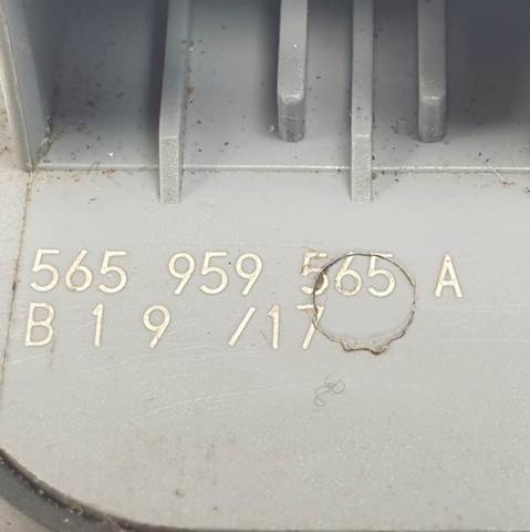 565959565A VAG