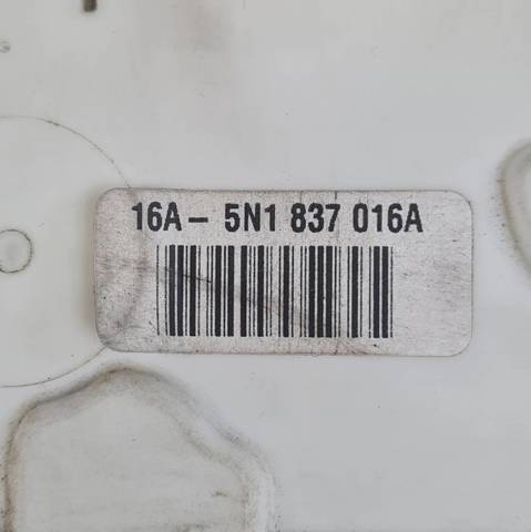 Fecho da porta dianteira direita 5N1837016A VAG