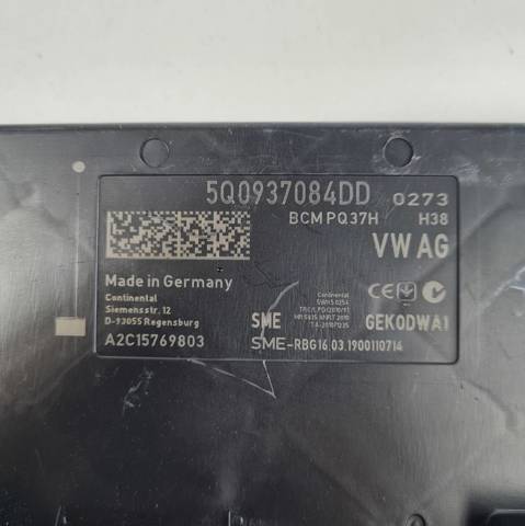 5Q0937084DD VAG