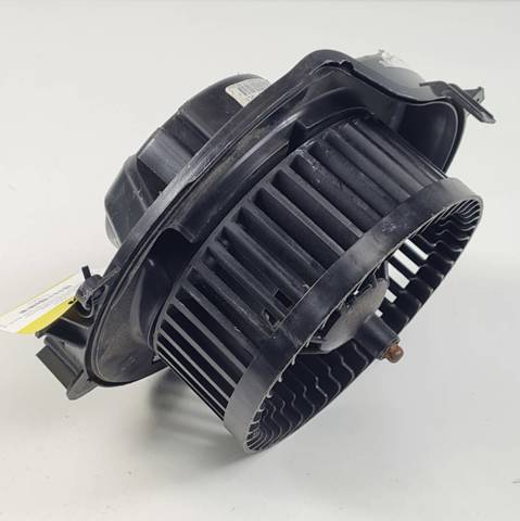 Motor de ventilador de forno (de aquecedor de salão) 5Q2819021C VAG