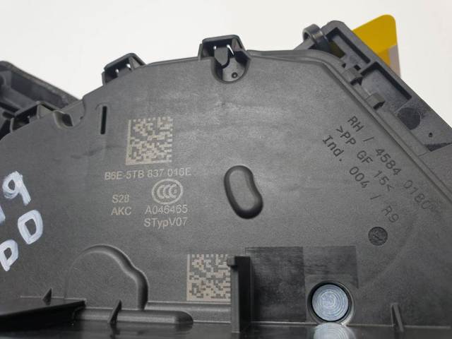 5TB837016E VAG