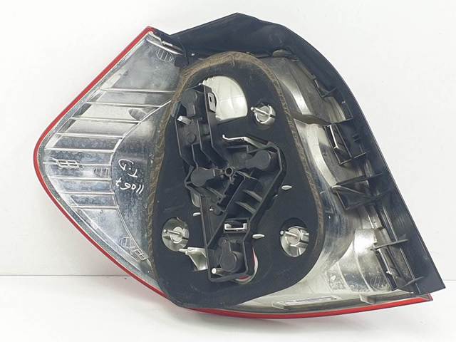 Lanterna traseira direita 6924502 BMW