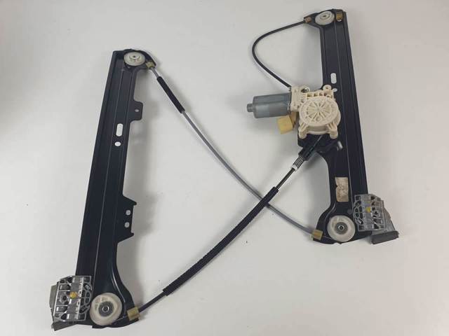 Motor de acionamento de vidro da porta dianteira esquerda 6981141 BMW