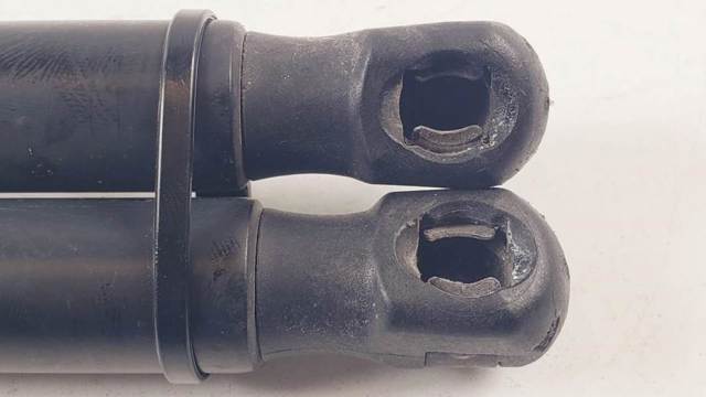 Amortecedor de tampa de porta-malas (de 3ª/5ª porta traseira) 6H52406A10AF LAND ROVER