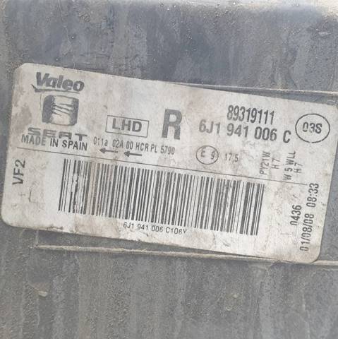 Luz direita 6J1941006C VAG