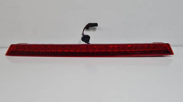 Sinal de parada traseiro adicional 6L6945097B VAG