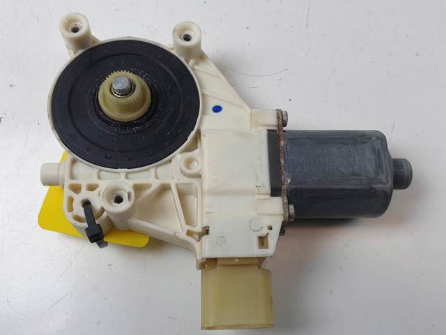 Motor de acionamento de vidro da porta dianteira direita 6M2114553B FORD