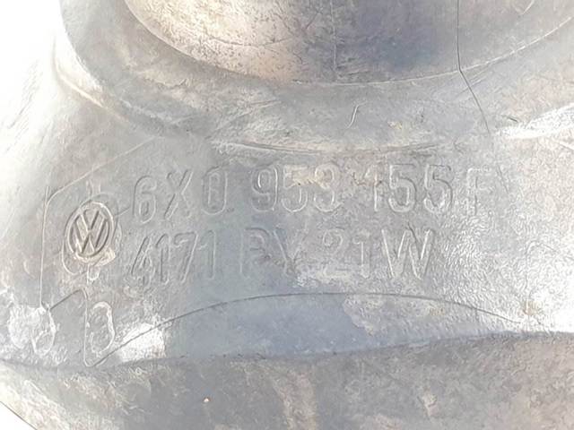 Luzes de nevoeiro esquerdas 6X0953155F VAG