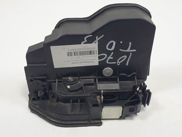 Fecho da porta traseira direita 7167076 BMW