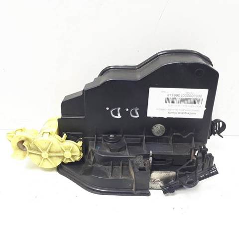 Fecho da porta dianteira direita 7202144 BMW