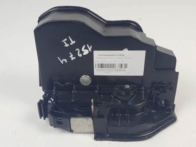Fecho da porta traseira esquerda 7202147 BMW