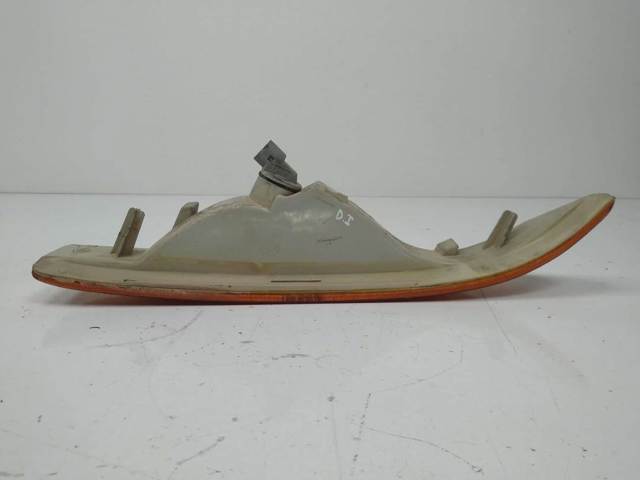 Pisca-pisca esquerdo 7700352107 RENAULT