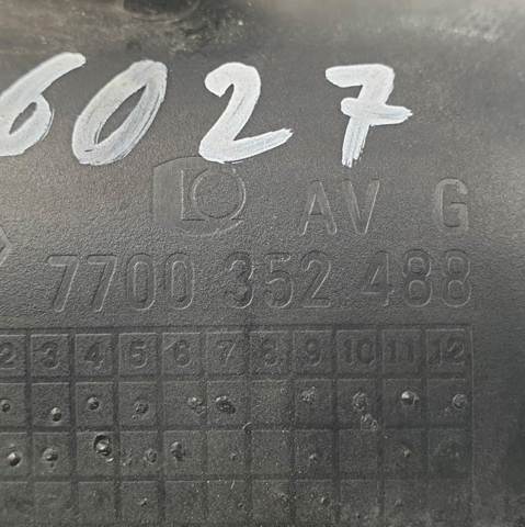 Maçaneta externa dianteira/traseira da porta esquerda 7700352488 NISSAN