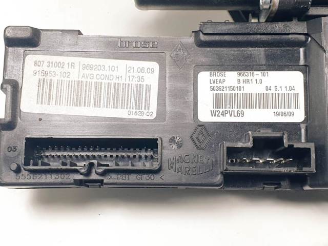 Motor de acionamento de vidro da porta dianteira esquerda 807310021R RENAULT