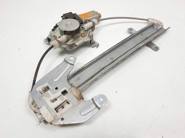 Motor de acionamento de vidro da porta traseira esquerda 8073189913 NISSAN