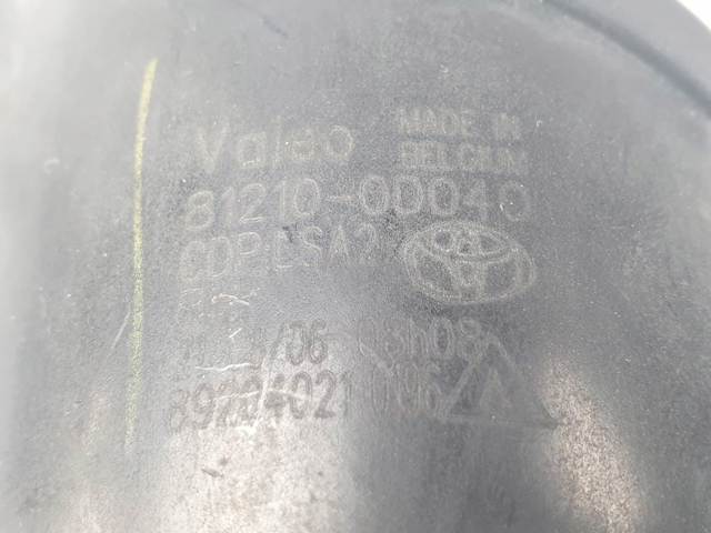 Luzes de nevoeiro direitas 812100D040 TOYOTA